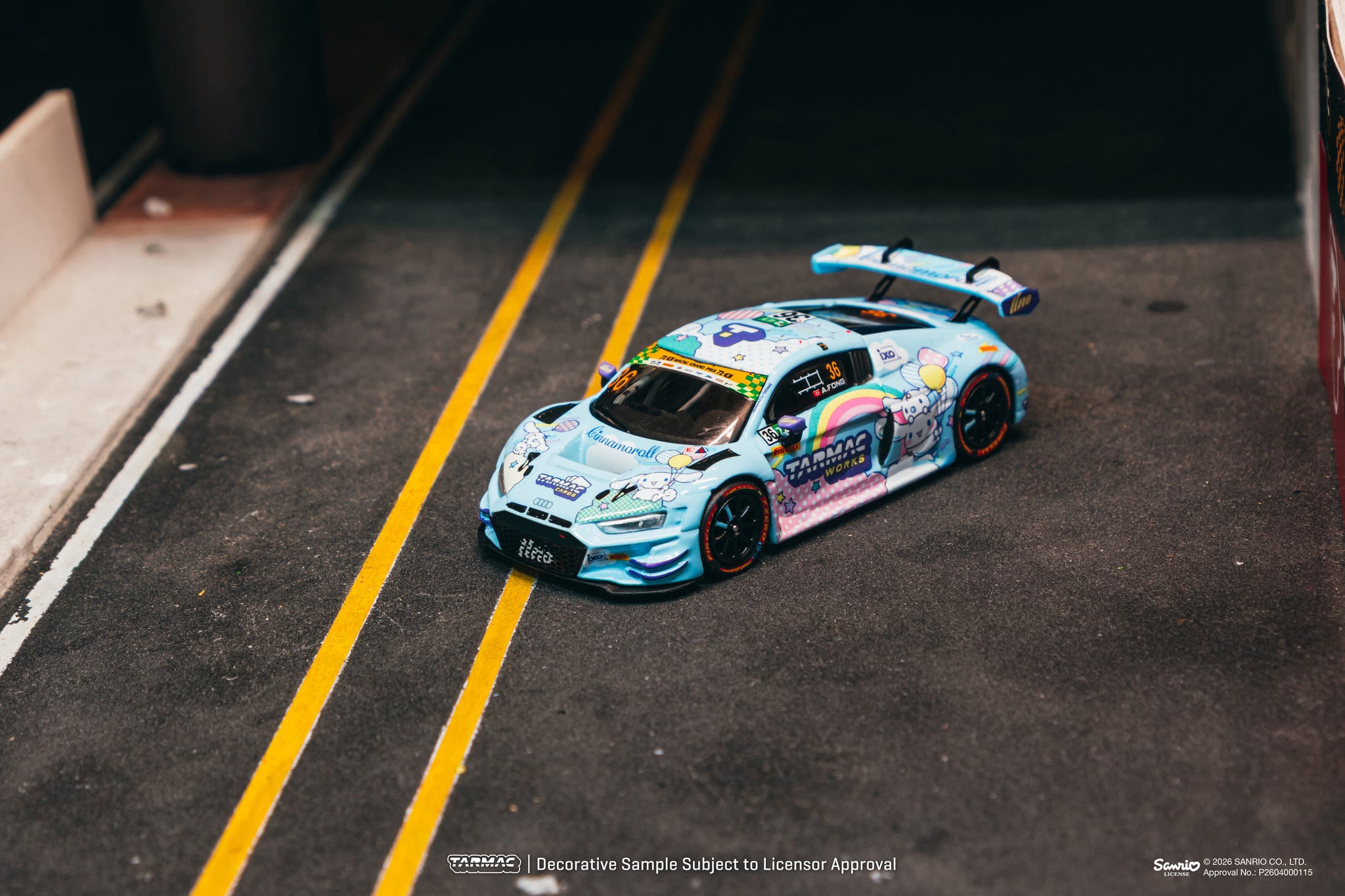 特典付き 2種 アスラーダ × アウディR8 1/64 1/43 マカオレース